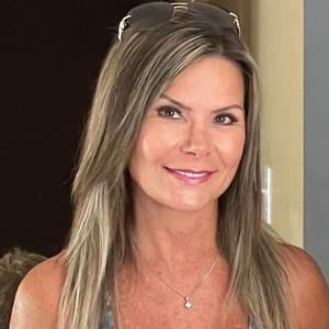 Meet your Posher, Dorothy